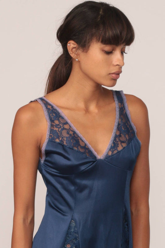 80s Blue Nylon Lace Camisole V-Neck Lingerie Top Small