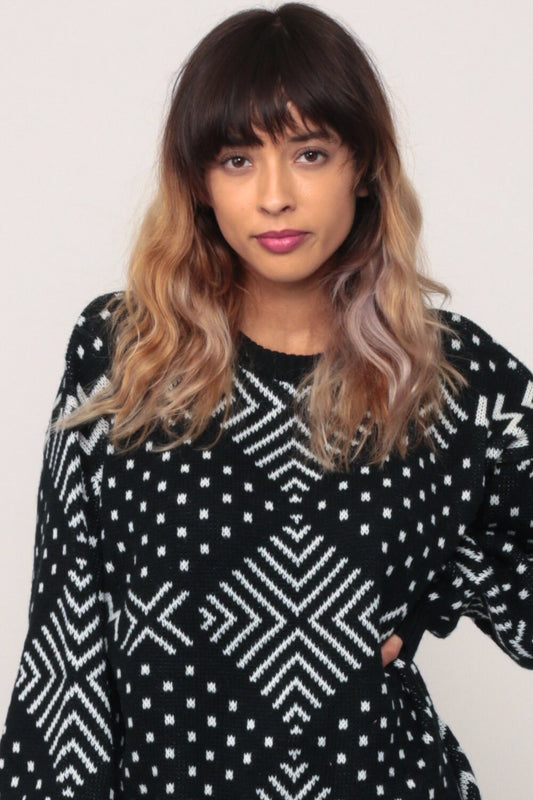 80s Black and White Geometric Knit Sweater Pullover Large