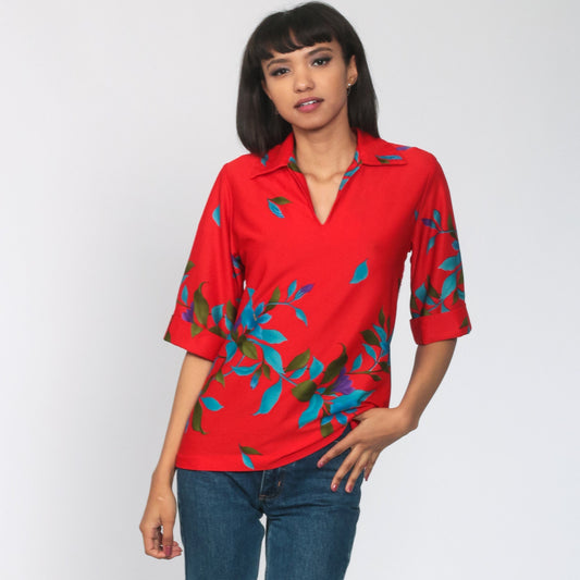 70s Red Floral Blouse Pointed Collar Short Sleeve Polyester Top Medium