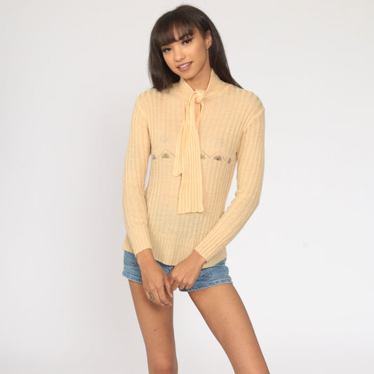 70s Floral Embroidered Ascot Sweater Pale Orange Knit Pullover Small