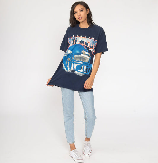 90s Denver Broncos NFL Football T-Shirt Vintage Starter Medium Large