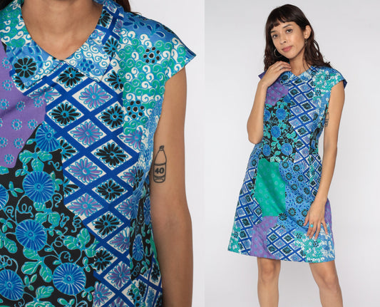 1970s Psychedelic Floral Mini Shift Dress Purple Cap Sleeve Small