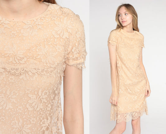 1960s Beige Lace Cocktail Dress Knee Length Sheath Short Sleeve Extra Small