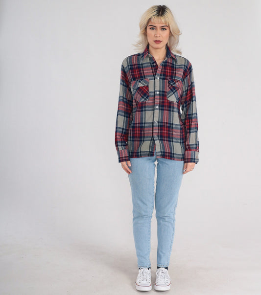 90s Plaid Flannel Button-Up Shirt Red Grey Long Sleeve Small S