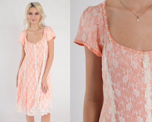 90s Peach Lace Dress White Floral Overlay Pearl Beaded Short Sleeve Knee Length Medium