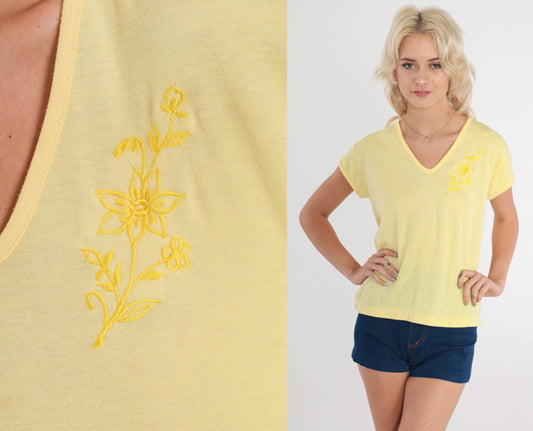 80s Floral Embroidered T-Shirt Yellow V-Neck Cap Sleeve Medium