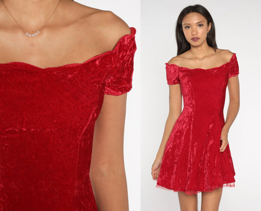 80s Red Velvet Mini Dress Off-Shoulder Scalloped Fit Flare Extra Small