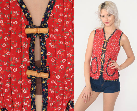 70s Red Calico Floral Quilted Vest Sleeveless Toggle Button Extra Small