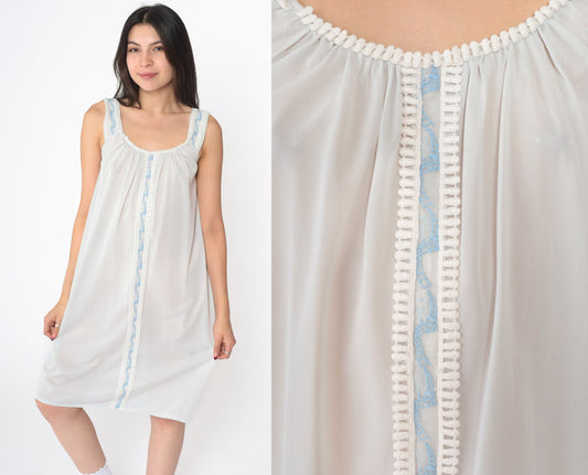 70s Baby Blue Nylon Nightgown Lace Embroidered Mini Slip Sleeveless Small