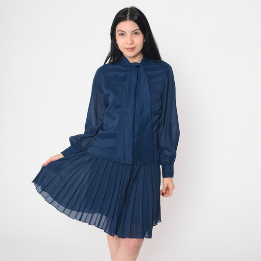 70s Navy Two Piece Dress Set Long Sleeve Blouse Mini Skirt Ascot Tie Large L