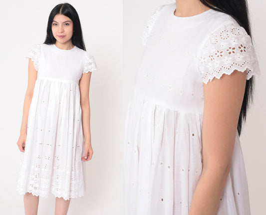 70s White Eyelet Lace Mini Dress Empire Waist Puff Sleeve XXS