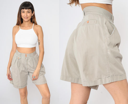 90s Khaki Pleated Shorts High Waisted Trouser Baggy Cotton Small