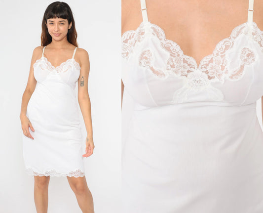 80s White Nylon Slip Dress Lace Trim Empire Waist Spaghetti Strap Knee Length Medium