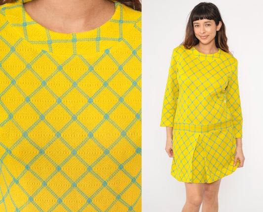 60s Yellow Checkered Drop Waist Mini Dress Long Sleeve Pleated Scooter Small