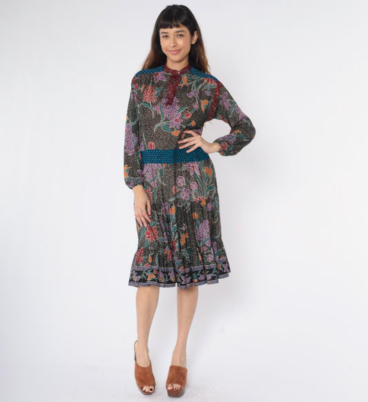 70s Black Floral Midi Dress High Neck Smocked Waist Long Sleeve Medium M
