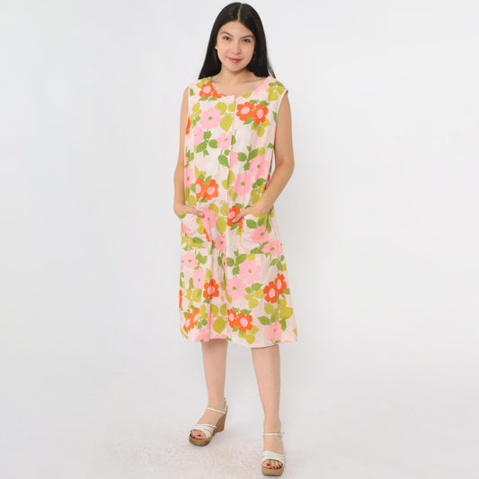 1960s Pink Floral Shift Dress Sleeveless Button Front Knee Length Medium