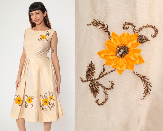 60s Cream Floral Beaded Midi Dress Velvet Appliqué High Waist Pleated Small