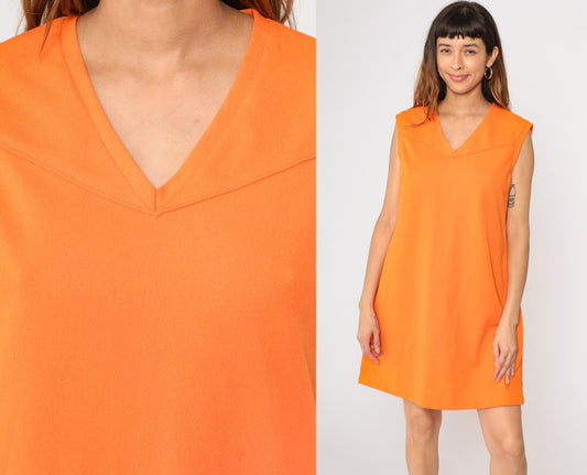60s Orange Mod Shift Dress V Neck Sleeveless Mini Vintage Medium Large