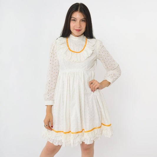 70s White Eyelet Lace Mini Dress Empire Waist Puff Sleeve Small