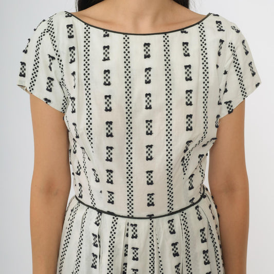 60s Geometric Print A-Line Midi Dress White Black Mod Shift XS