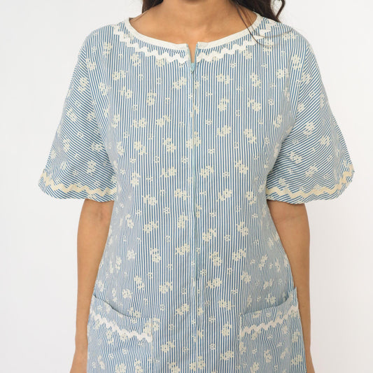 60s Blue White Striped Shift Dress Floral Embroidered Scalloped Trim Medium