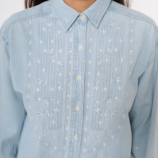 90s LL Bean Chambray Shirt Floral Embroidered Light Blue Cotton Small