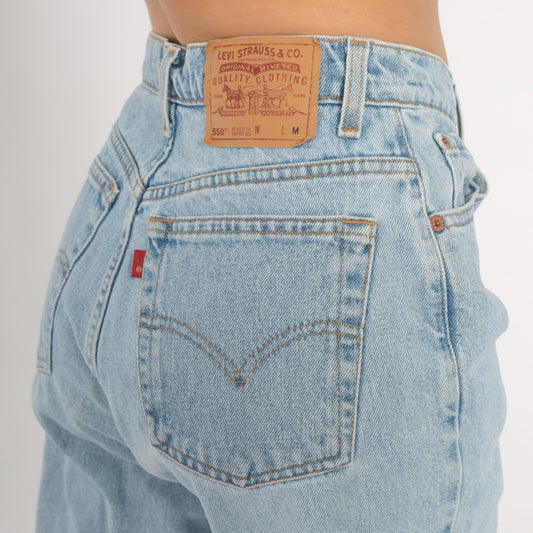 Levi's 550 Mom Jeans Light Wash High Waist Relaxed Tapered Leg 10 Regular