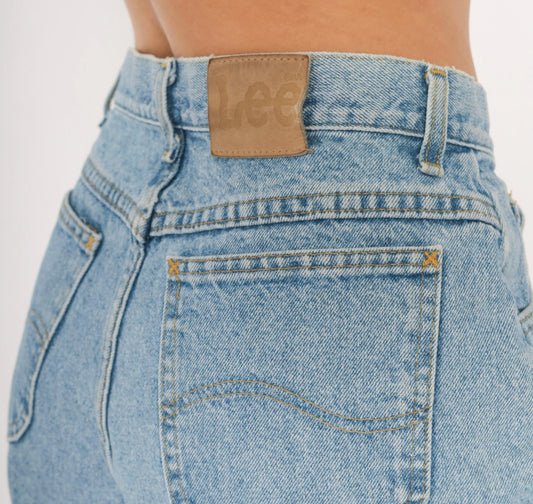 90s Lee Light Wash Denim Shorts High Rise Relaxed Fit Women's 30