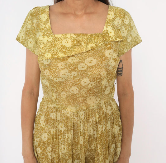 60s Annetta New York Floral Dress Square Neckline Pleated Full Skirt Medium