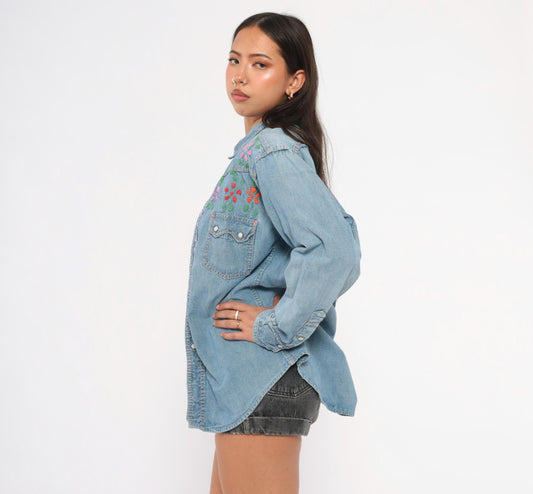 70s Light Wash Denim Western Shirt Floral Embroidered Pearl Snap Medium