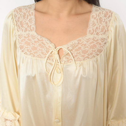 80s Vanity Fair Cream Lace Robe Bell Sleeve Button Front Small