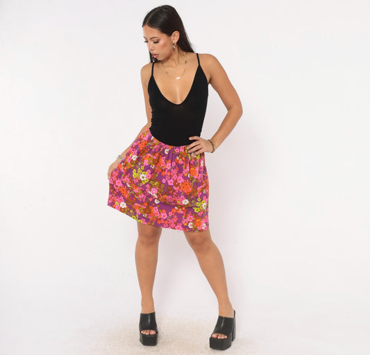 70s Floral Mini Skirt Purple Pink A-Line Gathered Waist Cotton Small