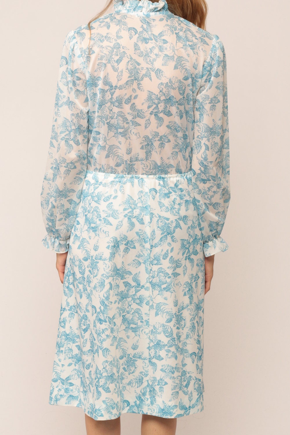 70s Blue Floral Midi Dress Keyhole Neck Long Sleeve High Waist Medium Large