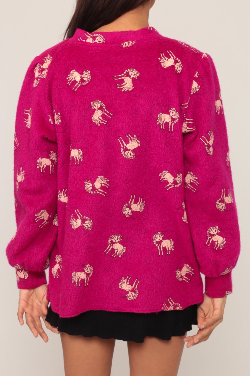 80s Unicorn Heart Magenta Sweatshirt Fuzzy Graphic Crewneck Medium