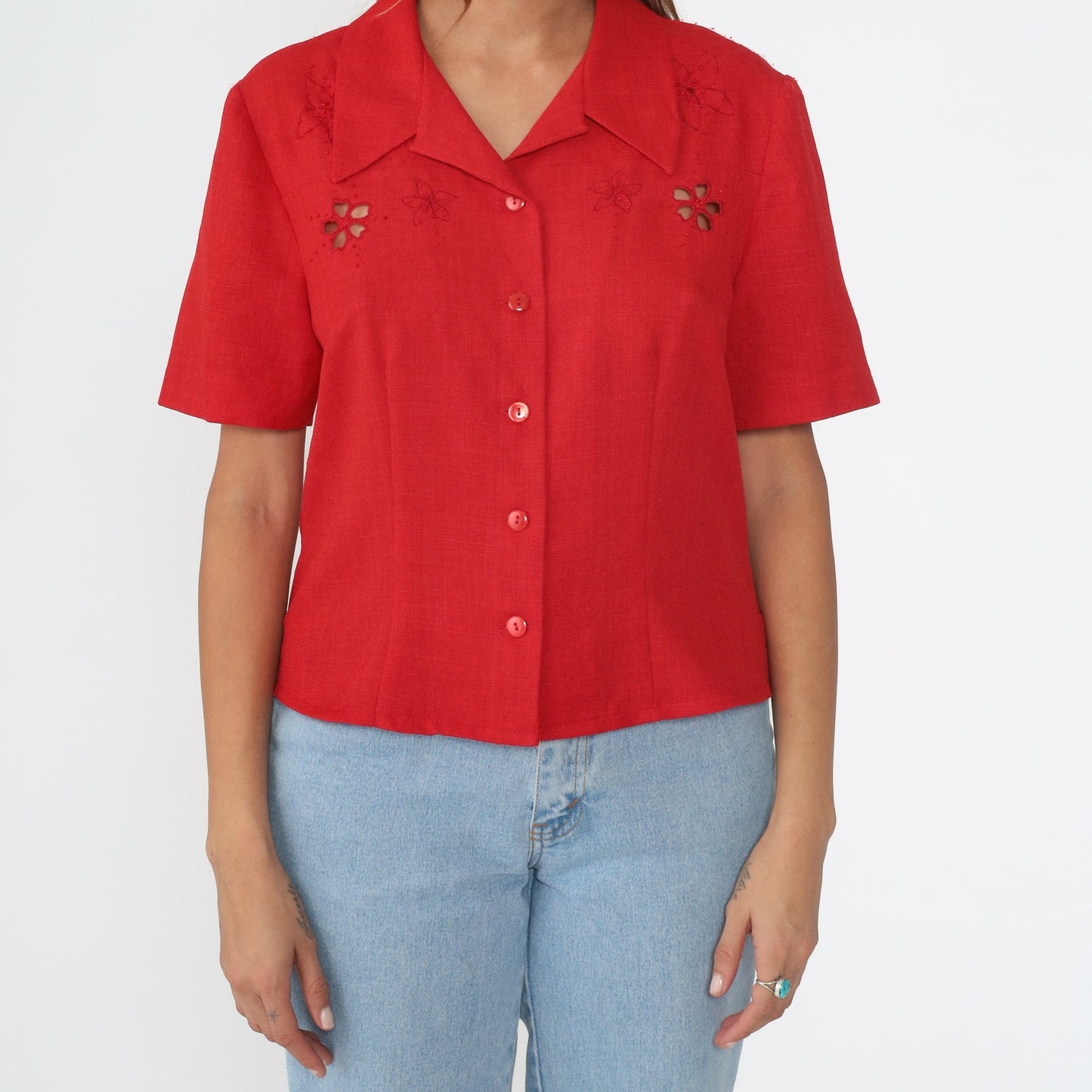 90s Red Floral Embroidered Cutout Button-Up Blouse Short Sleeve Medium