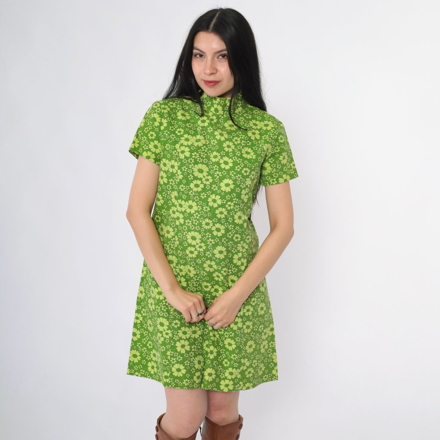 Vintage 60s Green Daisy Print Mod Mini Dress S