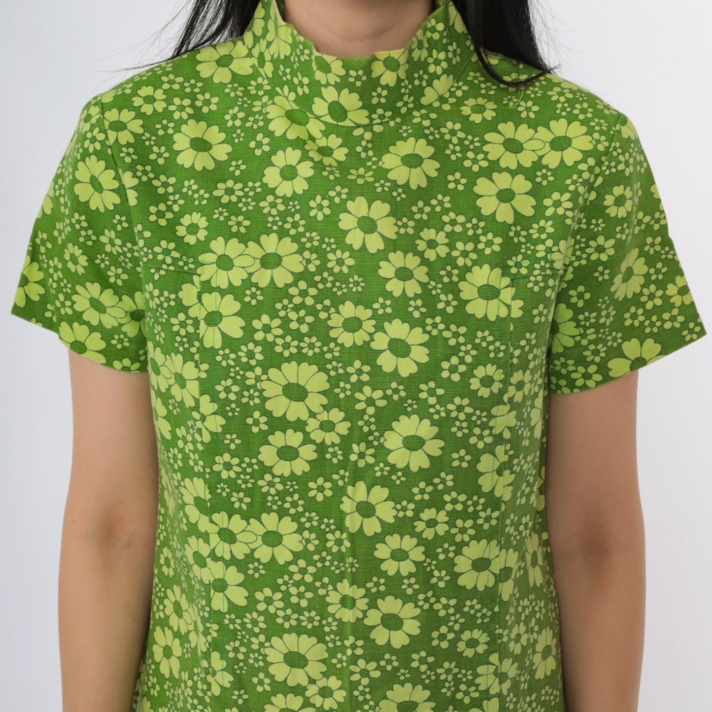 Vintage 60s Green Daisy Print Mod Mini Dress S