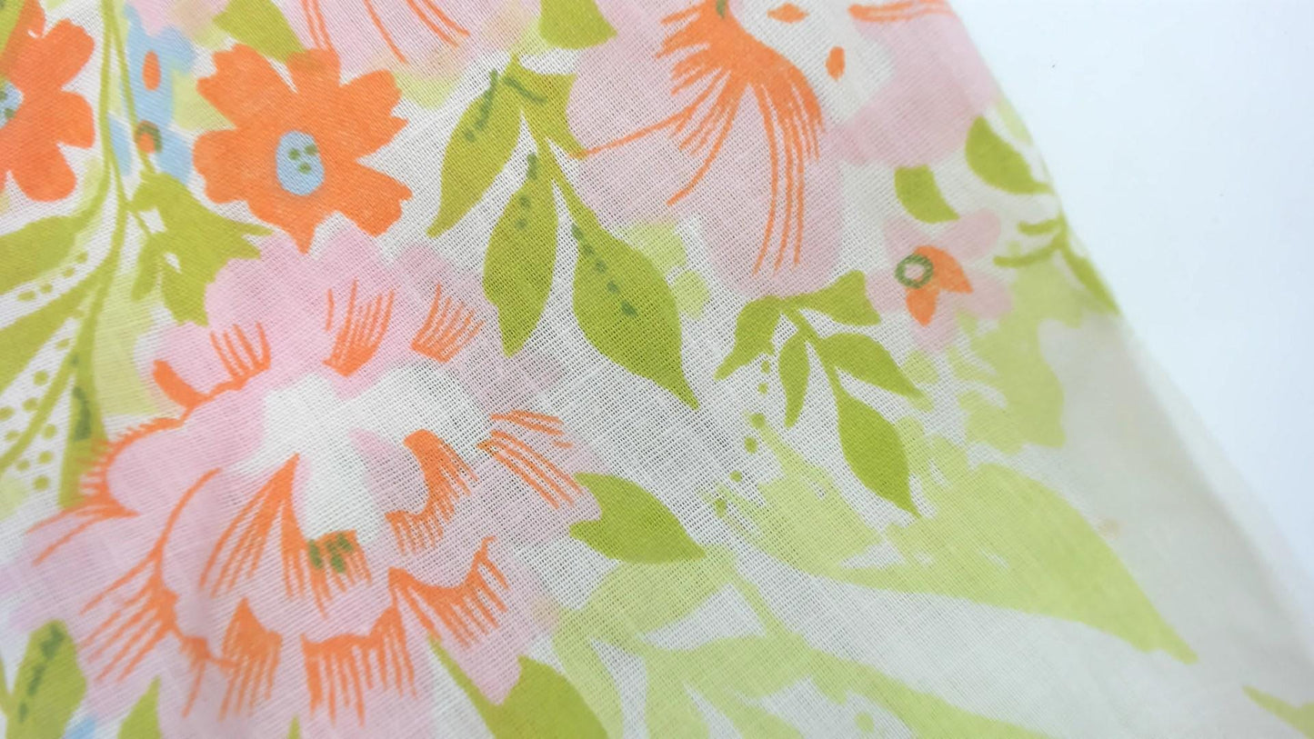 70s JC Penney Floral Maxi Dress Square Neck Smocked Yoke White Extra Small XS