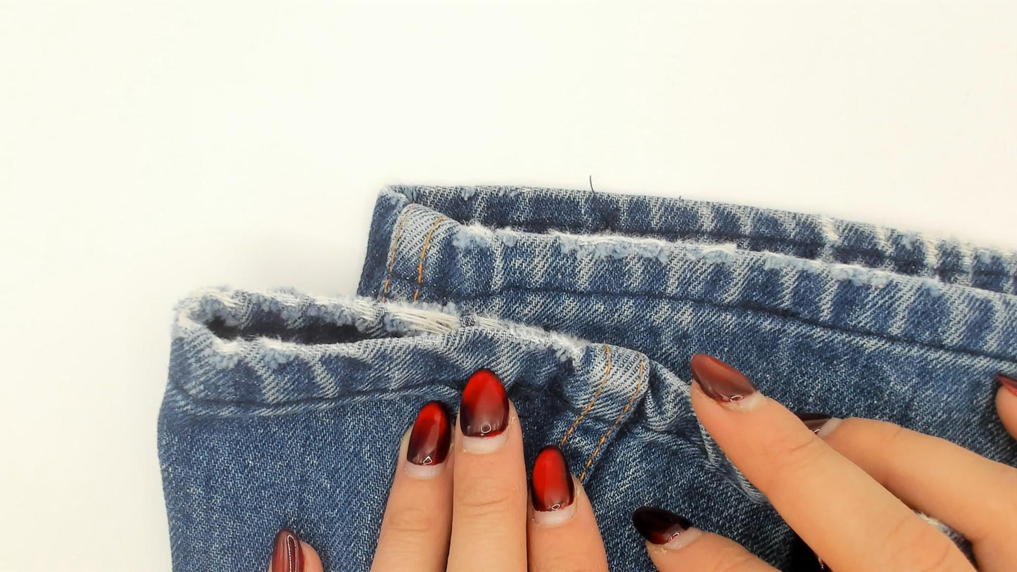 80s H.I.S High Waisted Straight Leg Jeans Medium Blue Orange Stitching Medium
