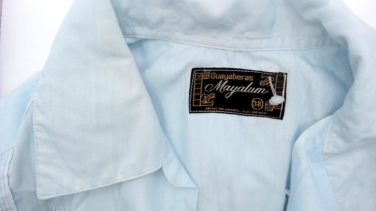 80s Light Blue Mexican Embroidered Pintuck Camp Collar Shirt Large L