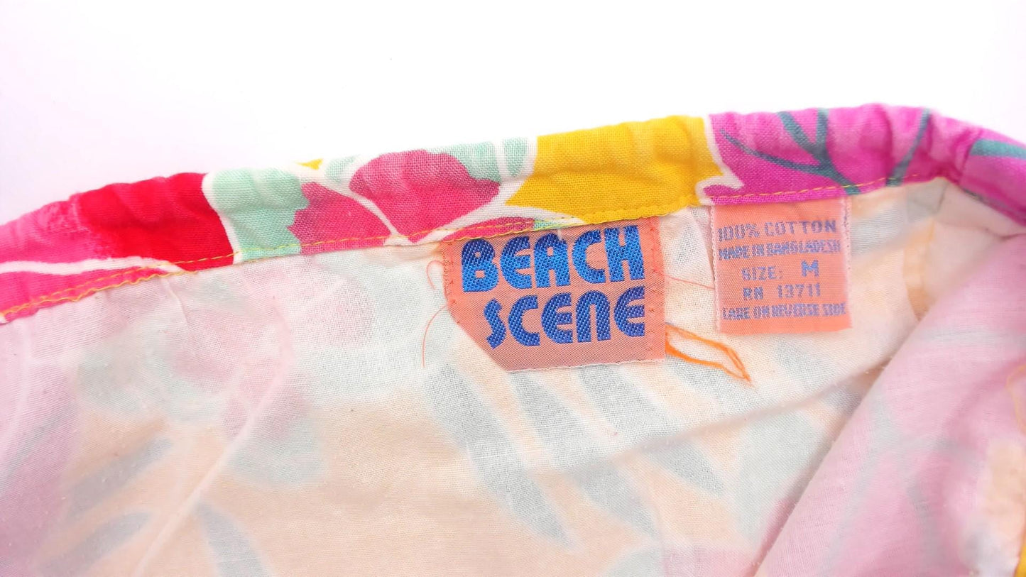 90s Beach Scene Hawaiian Board Shorts Yellow Tropical Floral Cotton Medium