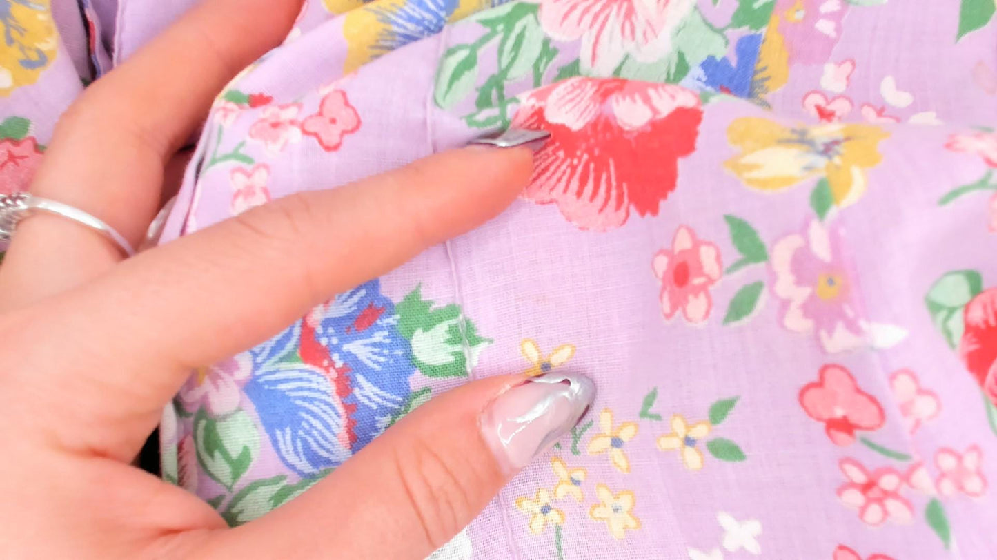 80s Lilac Floral Pleated Skirt Button Front Knee Length Cotton Small