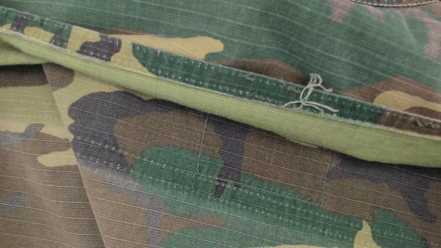 90s Woodland Camouflage Field Jacket Cotton Button Front Medium