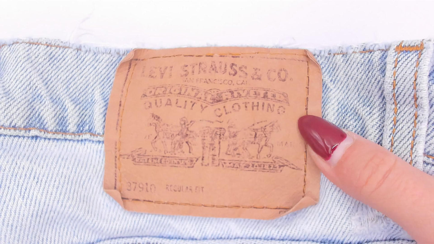 90s Levi's Cutoff Denim Shorts Light Wash High Rise Button Fly Small