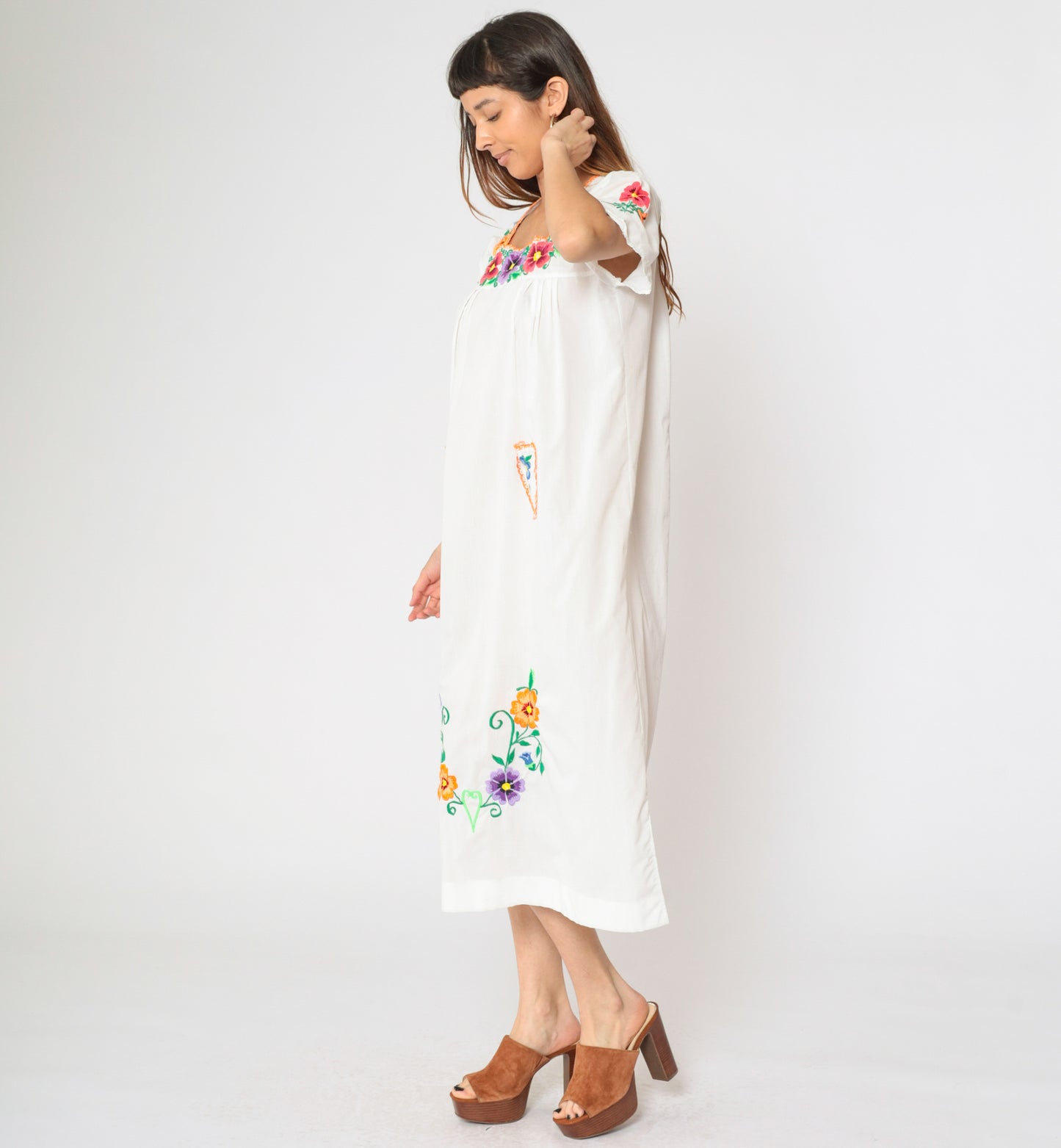 Vintage White Mexican Embroidered Dress M