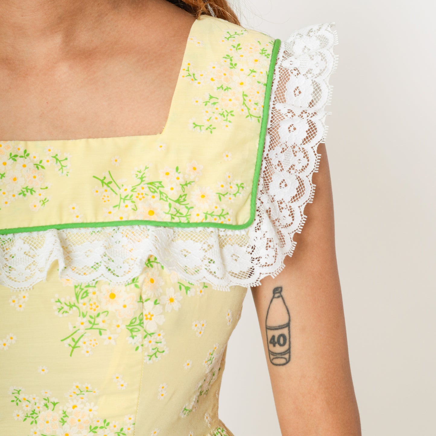 1970s Yellow Floral Prairie Dress with Lace Trim S