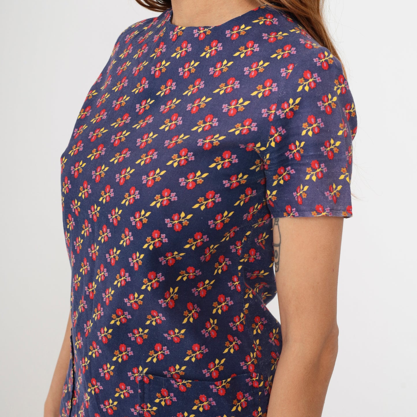 Vintage Dark Blue Mod Floral Top S