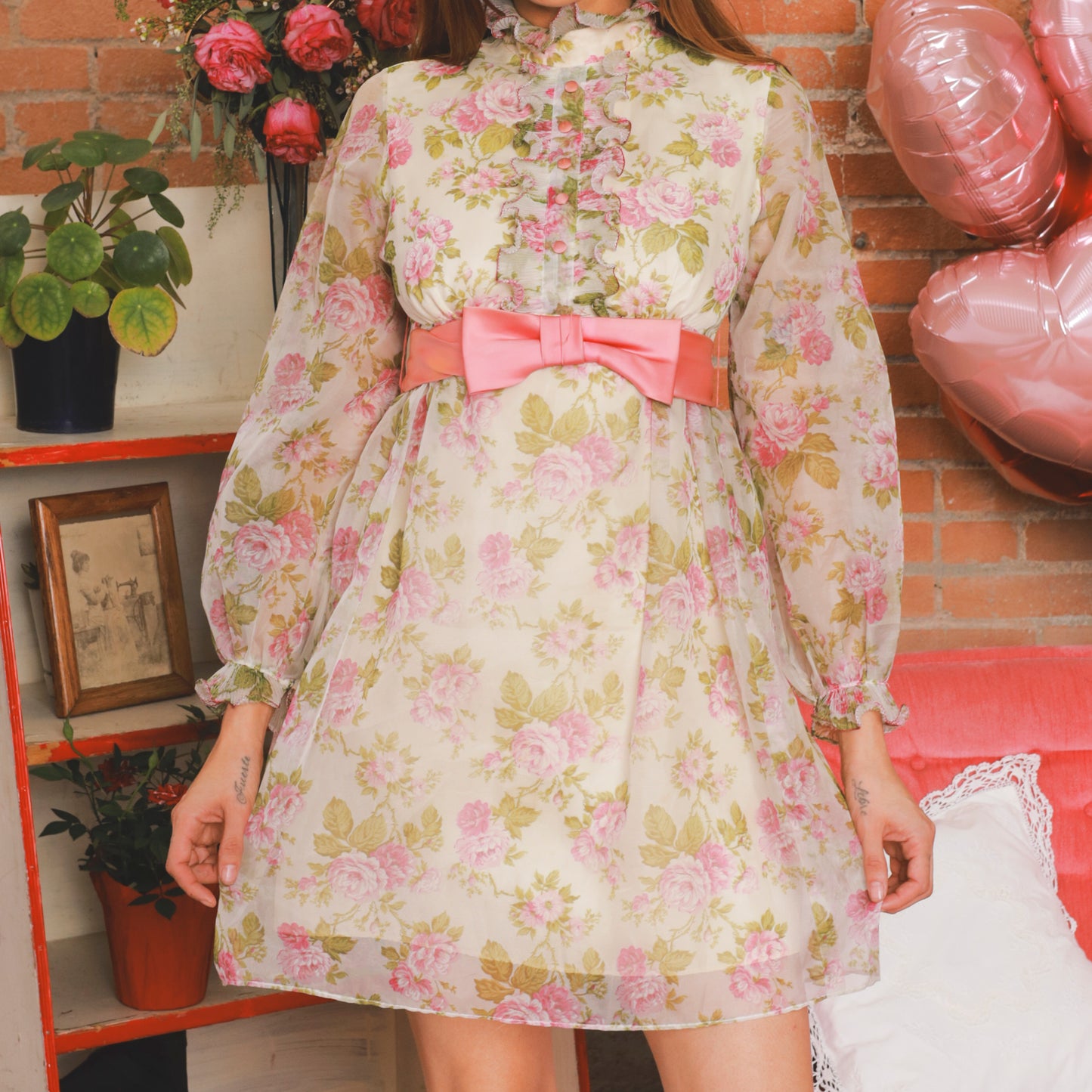 70s Mini Mod Floral Print Dress Ruffle Bib Pink Bow