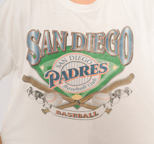 90s San Diego Padres Tee White Cotton MLB Baseball Graphic T Shirt Boxy Fit Short Sleeve Crew Neck Sports Fan Shirt Baseball Club Top Mens Womens Vintage Large L