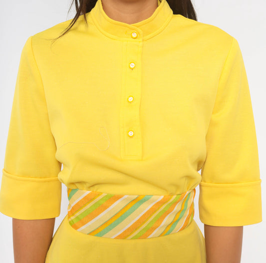 70s Yellow Striped Shift Dress Mandarin Collar A-Line Pockets Medium M